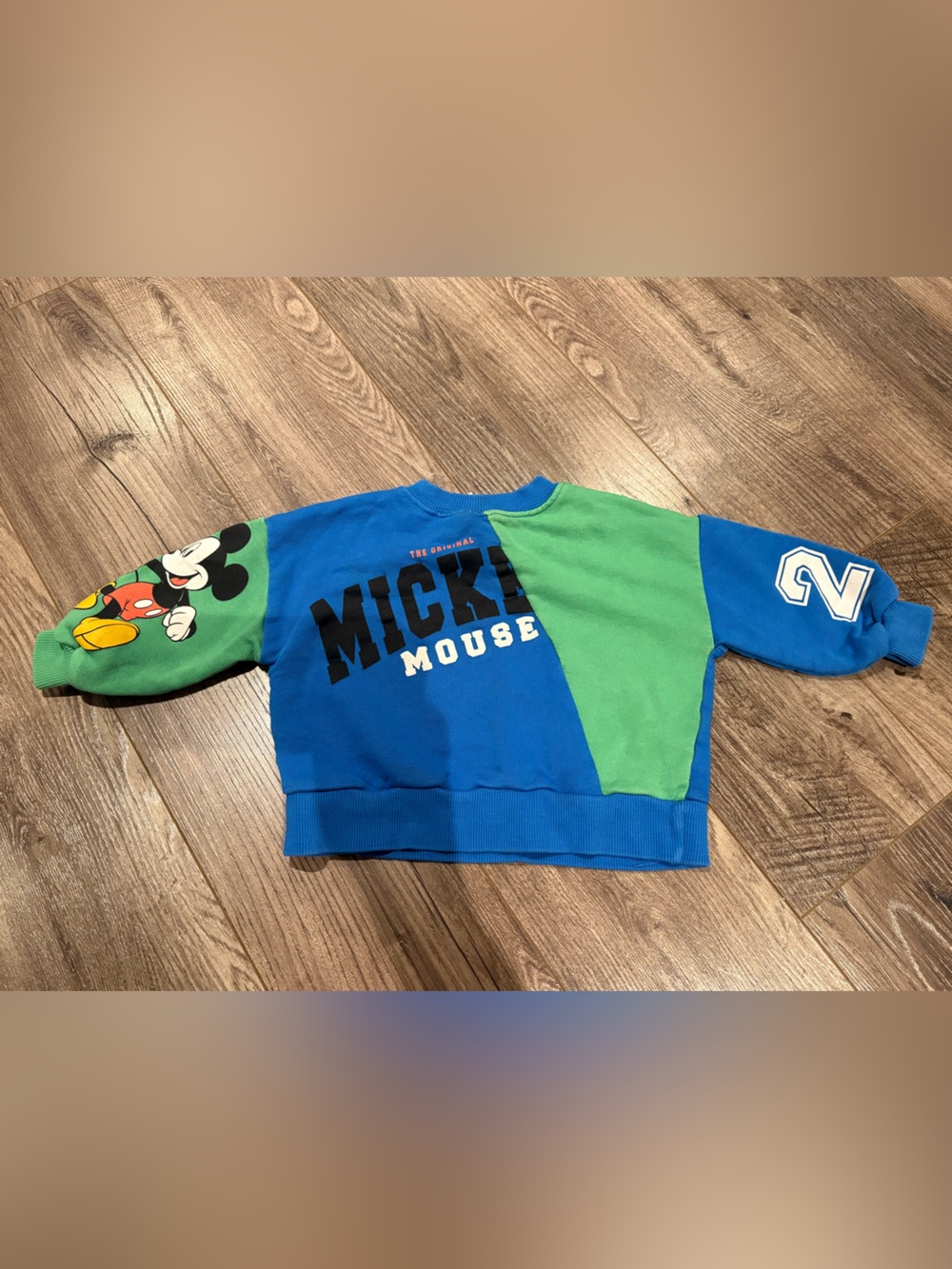 Disney + Zara  Mickey Mouse Colorblock Sweatshirt  - Size 6-12 months Blue Green
